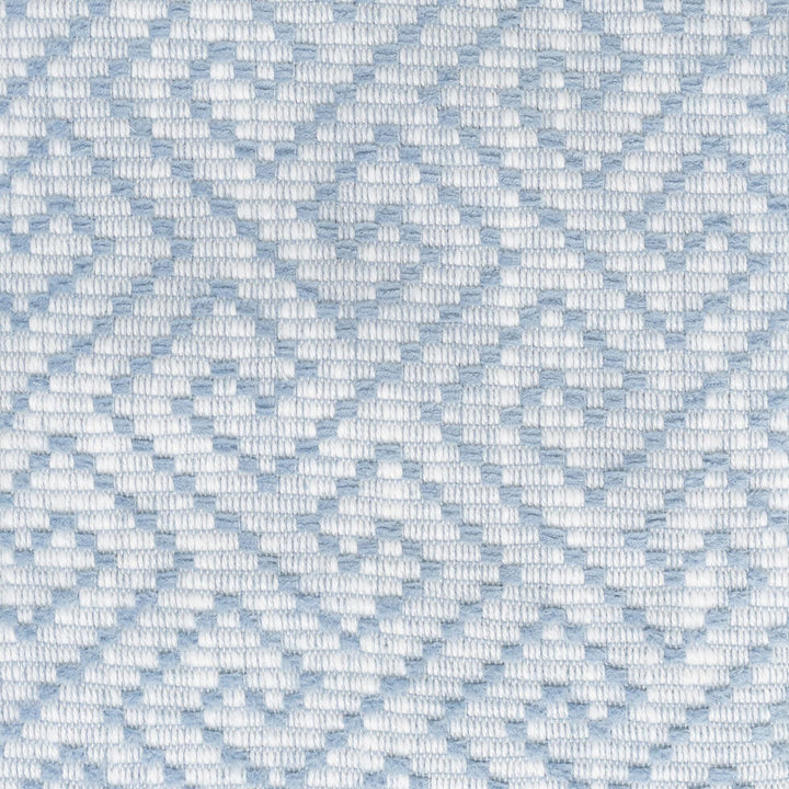 Metro 2 Spray by Stout Designer Fabric LIVING IS EASY BREEZE/SKY 100%UV USA CATB 117-2013 MARTINDALE WEAR TEST (20 000 CIRCULAR RUBS) Horizontal: 2.375 and Vertical: 2.250 55.5 in - Swanky Fabrics -