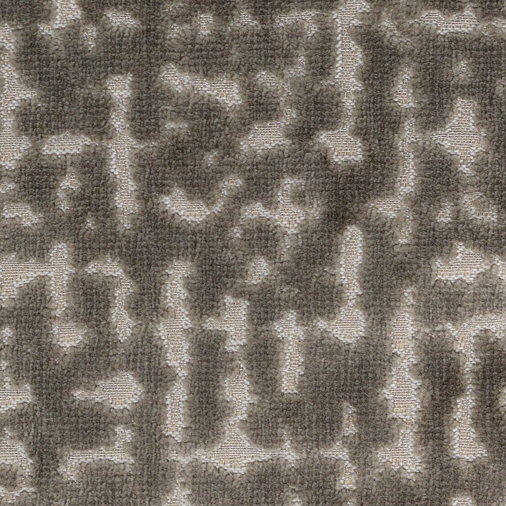 Nimrah 6 Moss by Stout Fabric Stout Fabric Nimrah 6 MossFabric PILED HIGH VELVETS 53%SVI 47%POL INDIA </p><p>Repeat: H: 13.625, V: 14.000 54 in - Fabric Carolina -