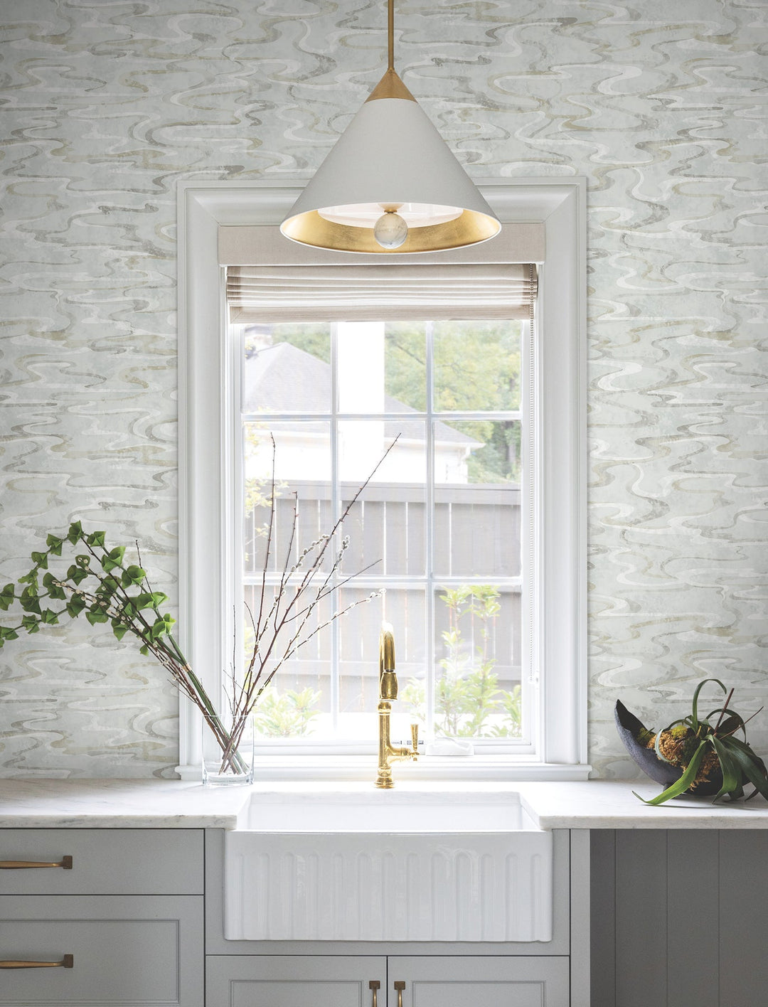 Dreamland Grey Wallpaper by Candice Olson Designer