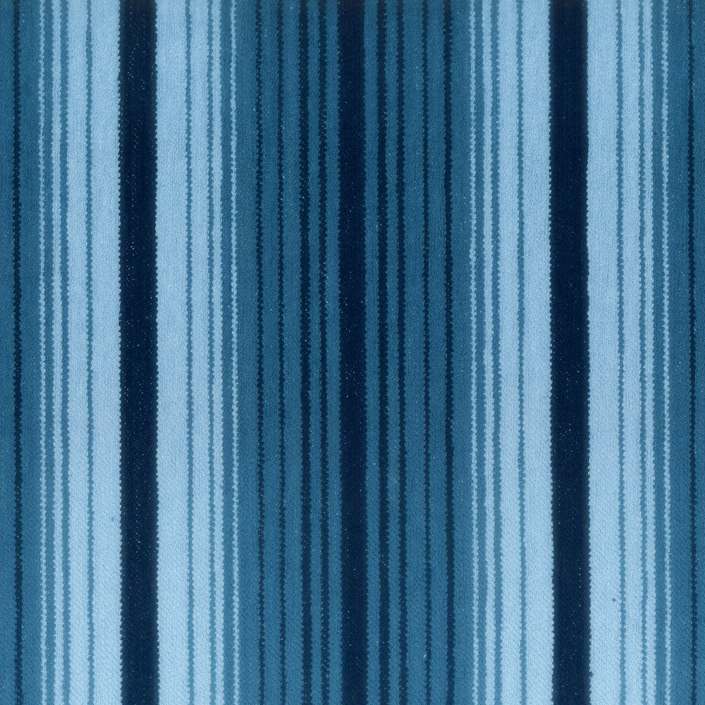 Okemos 2 Ocean by Stout Designer Fabric LIVING IS EASY CHAMBRAY/NAVY 100%UV USA PERFORMANCE RATED FABRIC FLAME RETARDANT-U.F.A.C. CLASS 1 CATB 117-2013 WYZENBEEK 60 000 DOUBLE RUB WEAR TEST (HEAVY DUTY) Horizontal: 0.125 and Vertical: 7 55.75 in - Swanky Fabrics -