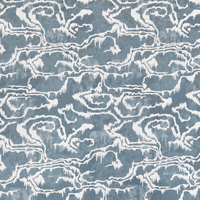P2022110.51.0 by Lee Jofa Wallcovering Lee Jofa Wallcovering P2022110.51.0Wallcovering PAOLO MOSCHINO MARTINIQUE NON WOVEN - 100% United Kingdom </p><p>Repeat: H: 16.54, V: 16.14 26.75 - Fabric Carolina -