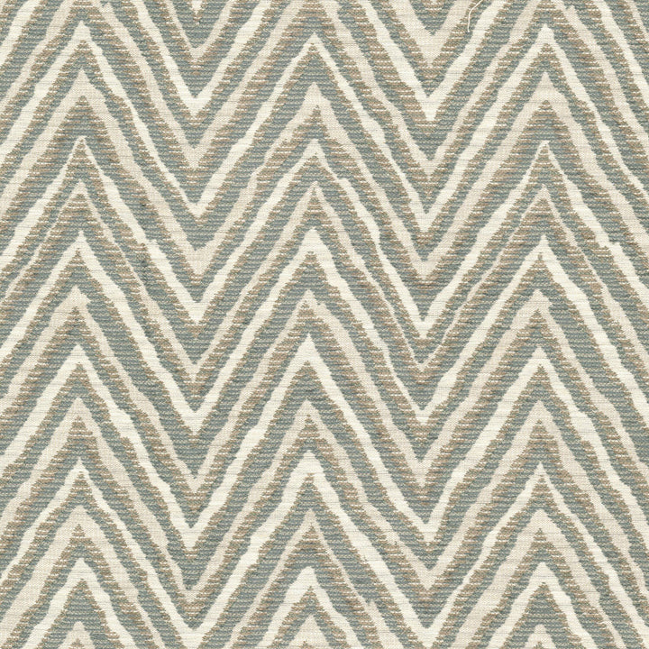 Panama 4 Flint by Stout Fabric Stout Fabric Panama 4 FlintFabric COMFORTABLE LIVING DOVE/MUSHROOM 37%SVI 34%COT 29%POL TURKEY </p><p>Repeat: H: 13.500, V: 13.500 54 in - Fabric Carolina -