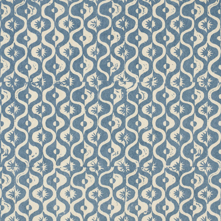 Small Medallion Wp Azure by Lee Jofa Wallcovering Lee Jofa Wallcovering Small Medallion Wp AzureWallcovering BLITHFIELD CELLULOSE - 100% United Kingdom </p><p>Repeat: H: 17.1, V: 37.7 51.1 - Fabric Carolina -