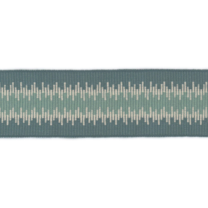 Quarry Tape 1 Bay by Stout Trim Stout Trim Quarry Tape 1 BayTrim NEW TRADITIONS TRIM 59%LIN 41%SVI CHINA </p><p>Repeat: H: 1.500, V: 0.000 2.5 in - Fabric Carolina -