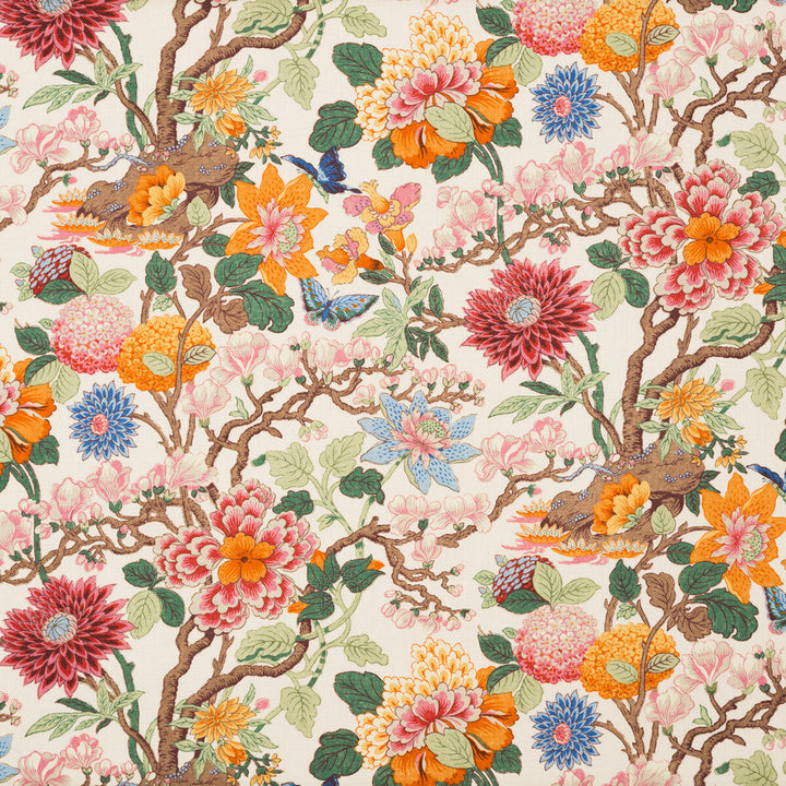 Magnolia Cream/Blue by G P & J Baker Fabric G P & J Baker Fabric Magnolia Cream/BlueFabric BAKER ORIGINALS LINEN - 100% United Kingdom </p><p>Repeat: H: , V: 36.248 53.978 - Fabric Carolina -