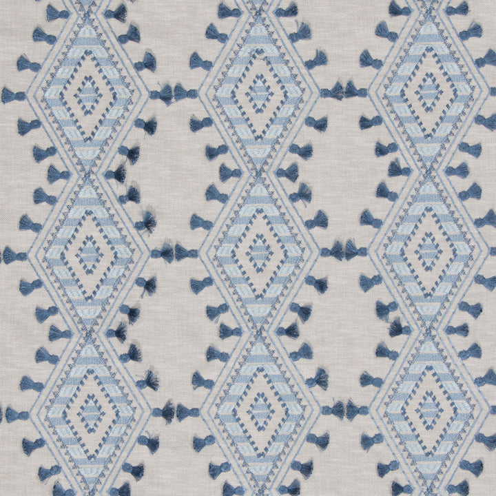 S3142 Bluebell by Greenhouse Designer Fabric 71% Polyester, 29% Cotton With 100% Polyester Embroidery India 9,000 double rubs </p><p>Repeat: 6.5" H, 6.25" V 52" - Swanky Fabrics -