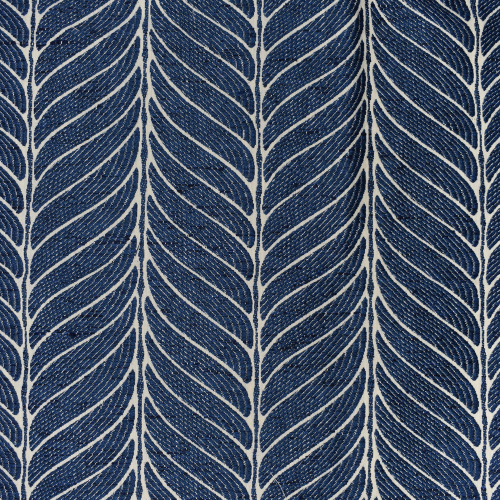 S4020 Denim by Greenhouse Designer Fabric 66% Polyester, 34% Cotton India 50,000 </p><p>Repeat: 7" H, 6.25" V 54" - Swanky Fabrics -