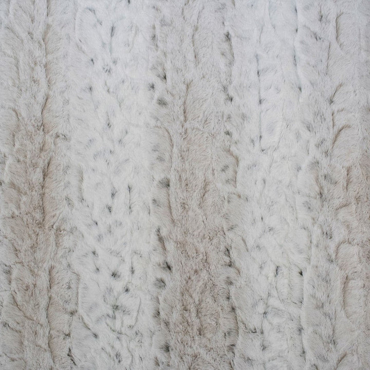 S5443 Arctic by Greenhouse Designer Fabric 100% Polyester, Back: Resin China 51,000 </p><p>Repeat: 8.5" H, 4" V 59" - Swanky Fabrics -
