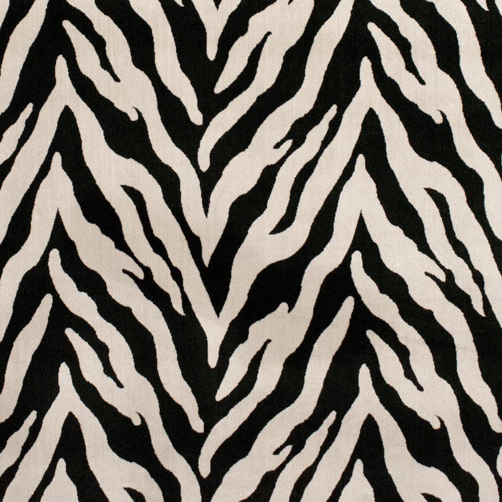 S5489 Ebony/Ivory by Greenhouse Designer Fabric M14: Memos by Color 56% Viscose, 44% Polyester India 100,000 double rubs </p><p>Repeat: 13.5" H, 14" V 54" - Swanky Fabrics -