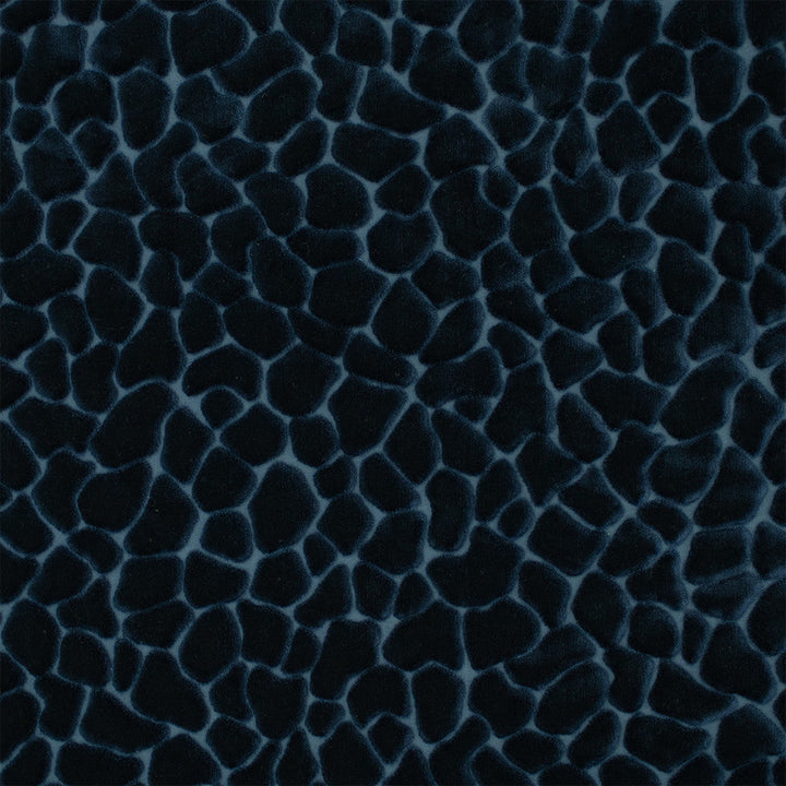 S6780 Denim by Greenhouse Designer Fabric 82% Polyester Filament, 18% Polyester Spn India 100,000 </p><p>Repeat: 14.59" H, 28" V 55" - Swanky Fabrics -