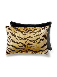 Scalamandre Pillow Tigre | SilkVelvet   22 X 14 - Ivory, Gold & Black Black SCALTIGRPIL0001