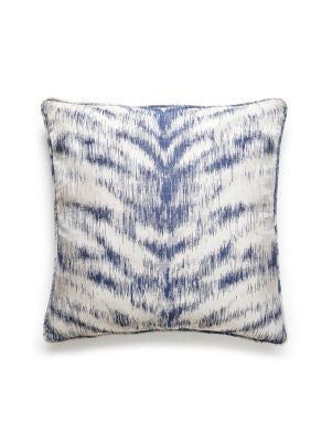 Safari Weave Pillow 22 X 22 - Indigo SCSAFARPILL0003 by Scalamandre Designer Pillows MODERN LUXURY 35% SILK 33% COTTON 32% POLYESTER U.S.A. Horizontal: and Vertical: 0 - Swanky Fabrics -