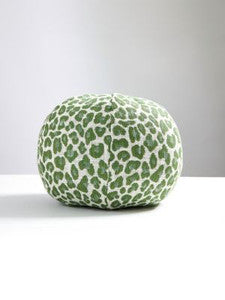 Scalamandre Pillow Backyard Bengal Outdoor   12 Dia - Ivy SCSBENGPILL0003