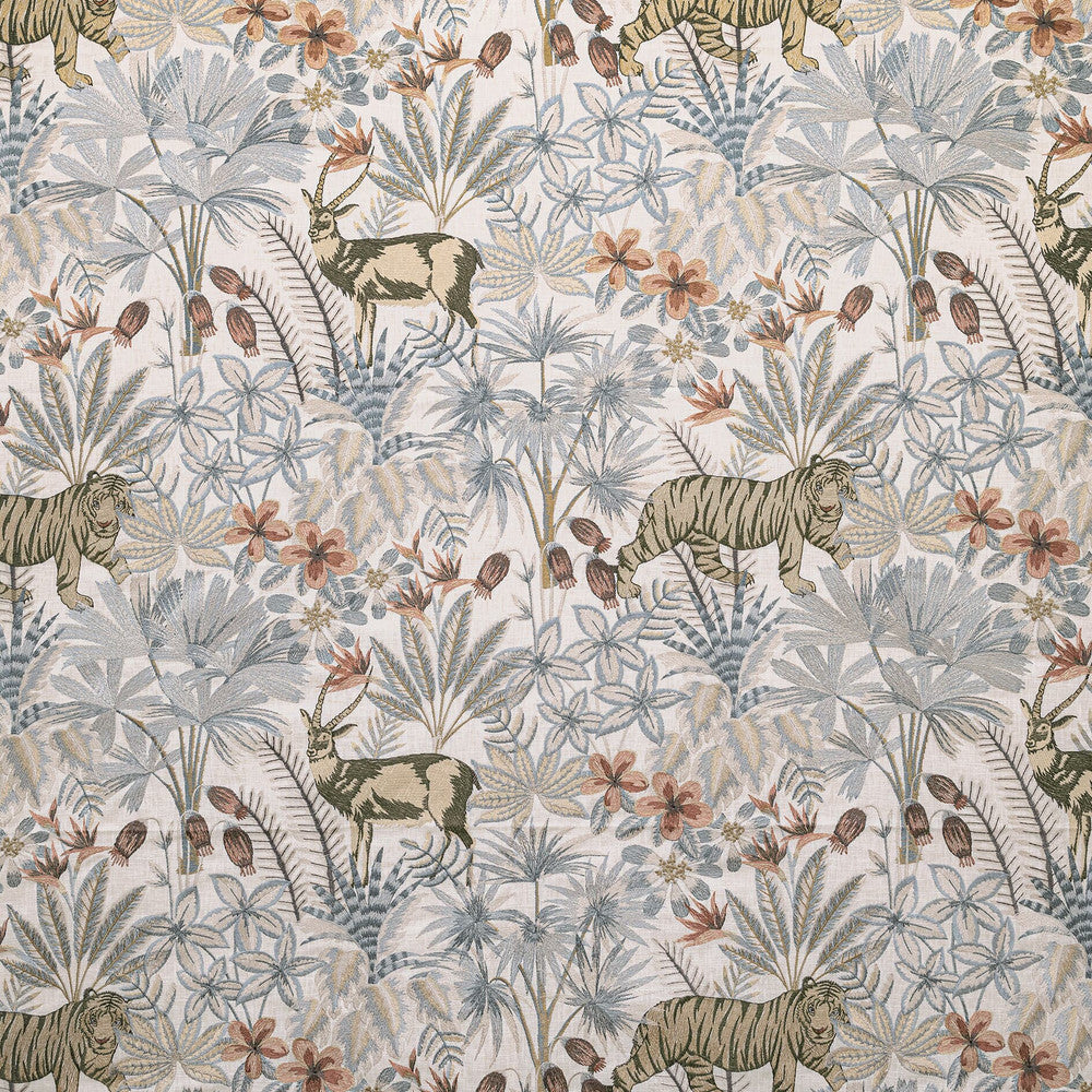 Serafina 4 Autumn by Marcus William Fabric Marcus William Fabric Serafina 4 AutumnFabric KAI/MARCUS WILLIAM BALI 48%COT 52%POL %VEMB INDIA </p><p>Repeat: H: 25.500, V: 18.500 51 in - Fabric Carolina -