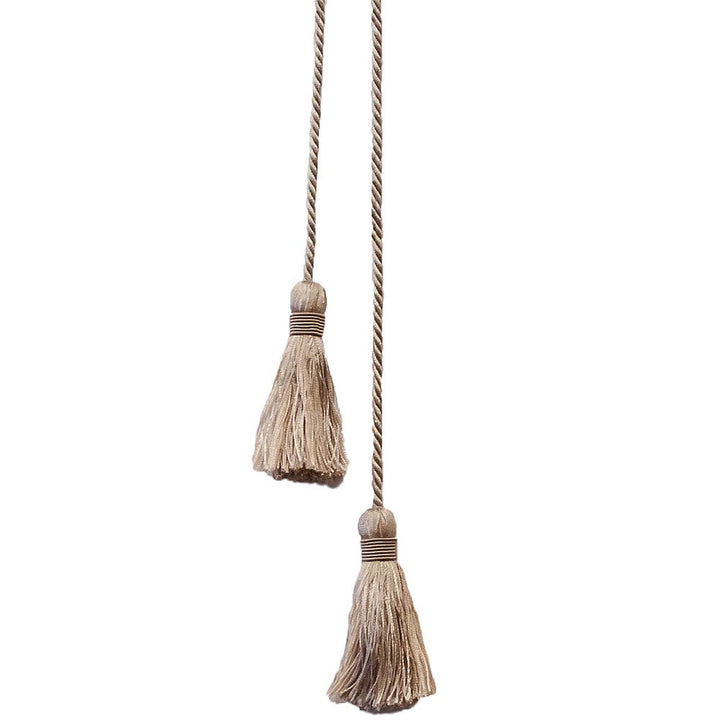 Shandell 4 Linen by Stout Trim Stout Trim Shandell 4 LinenTrim ART OF DESIGN TRIM-2 TASSEL FRINGE 100%SVI CHINA </p><p>Repeat: H: 0.000, V: 0.000 3 in - Fabric Carolina -