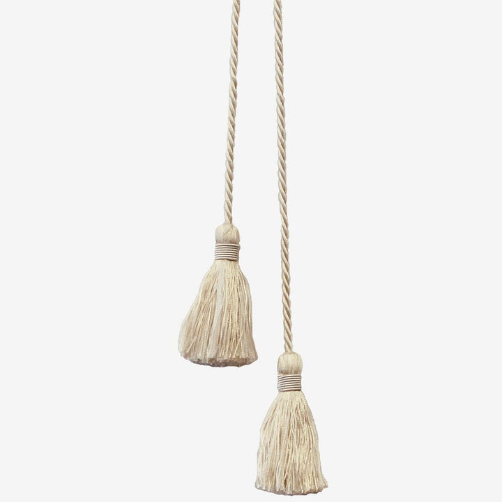 Shandell 6 Vanilla by Stout Designer Trim ART OF DESIGN TRIM-2 TASSEL FRINGE 100%SVI CHINA Horizontal: 0.000 and Vertical: 0.000 3 in - Swanky Fabrics -