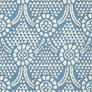 Thibaut Wallpaper Chamomile Blue and White T14314