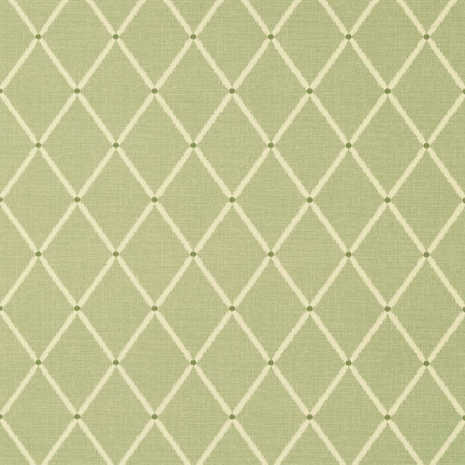 Pompton Trellis Green T72636 by Thibaut Wallpaper Thibaut Wallpaper Pompton Trellis Green T72636Wallpaper Chestnut Hill Wallpaper U.S.A. </p><p>Repeat: V: 6.37 27 - Fabric Carolina -