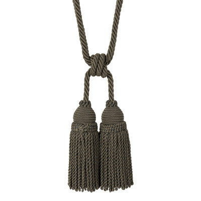 T8012112.818.0 by Brunschwig & Fils Trim Brunschwig & Fils Trim T8012112.818.0Trim LE COEUR PASSEMENTERIE VISCOSE - 70%;COTTON - 20%;WOOD - 10% France </p><p>Repeat: H: , V: 35 - Fabric Carolina -