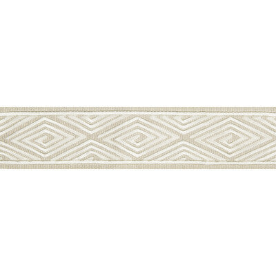 T8017102.101.0 by Brunschwig & Fils Trim Brunschwig & Fils Trim T8017102.101.0Trim LES ENSEMBLIERS RAYON - 100% India </p><p>Repeat: H: 2, V: 3.25 2 - Fabric Carolina -