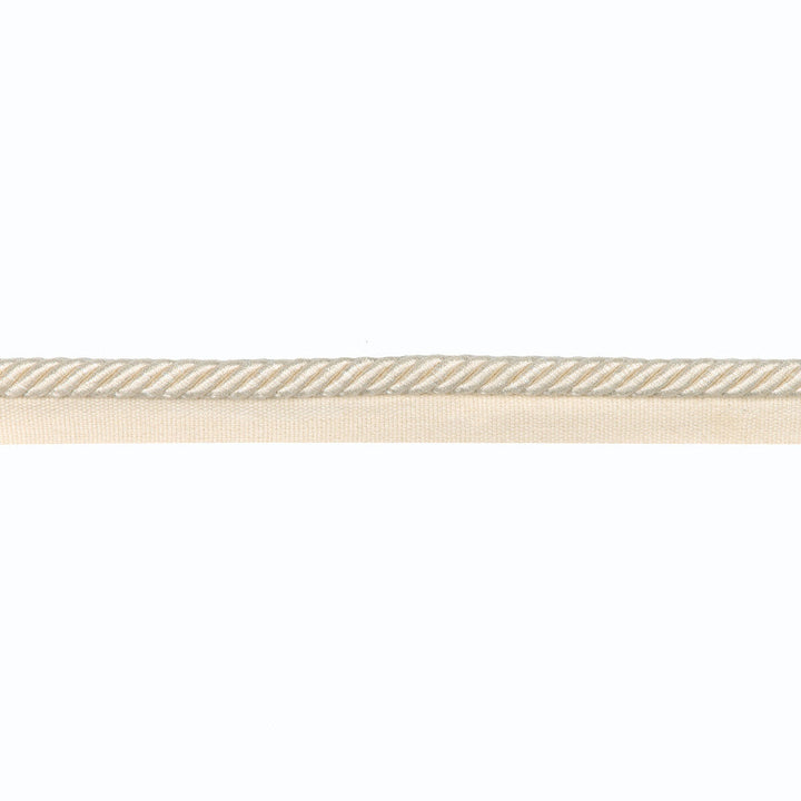 Barodet Cord Ecru by Brunschwig & Fils Trim Brunschwig & Fils Trim Barodet Cord EcruTrim PASSEMENTERIE VOLUME I COTTON - 60%;VISCOSE - 40% France </p><p>Repeat: H: 0, V: 0 0.32 - Fabric Carolina -