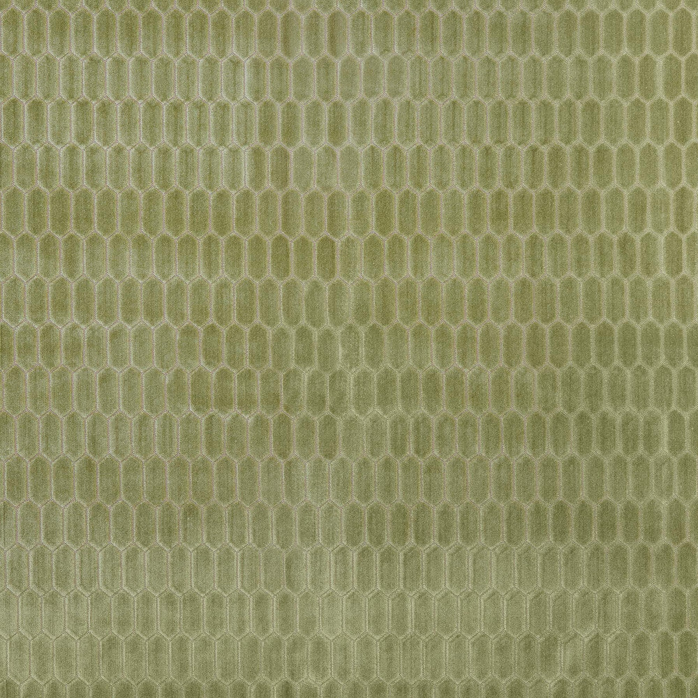 Tarot 1 Clover by Marcus William Fabric Marcus William Fabric Tarot 1 CloverFabric KAI/MARCUS WILLIAM MIRAGE INDIA </p><p>Repeat: H: 0.875, V: 3.250 55 in - Fabric Carolina -