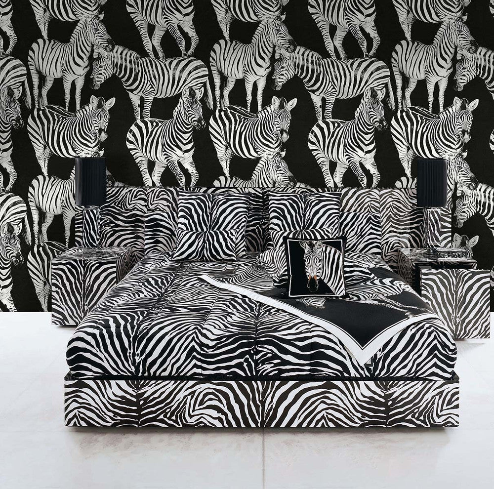 Zebra Romance Contrasto TCW007TCAHOUZ011 by Dolce & Gabbana Casa Designer Wallpaper