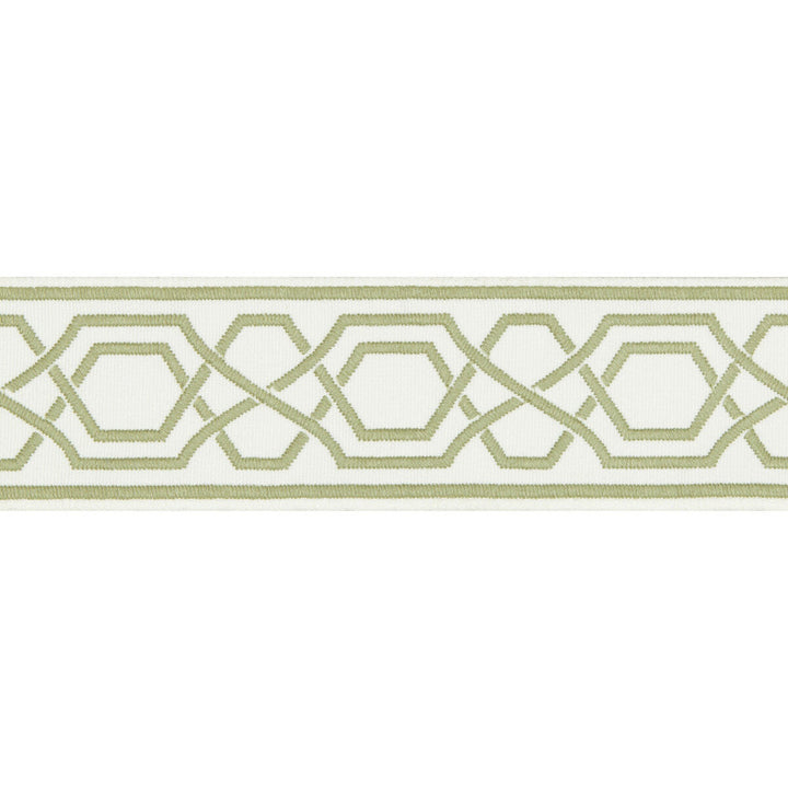 Yves Tape Green by Lee Jofa Trim Lee Jofa Trim Yves Tape GreenTrim SUZANNE KASLER THE RIVIERA COLLECTION POLYESTER - 100% India </p><p>Repeat: H: 2.36, V: 2.95 2.36 - Fabric Carolina -
