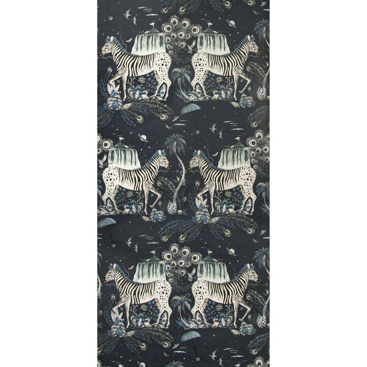 Lost World Navy by Clarke And Clarke Wallcovering Clarke And Clarke Wallcovering Lost World Navy Wallcovering WILDERIE BY EMMA J SHIPLEY FOR C&C NON WOVEN - 100% United Kingdom </p><p>Repeat: H: 0, V: 27.01 21 - Fabric Carolina -