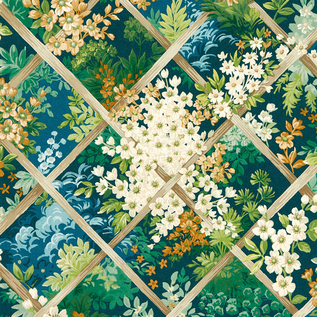Clarke & Clarke Wallcovering Forest Wp