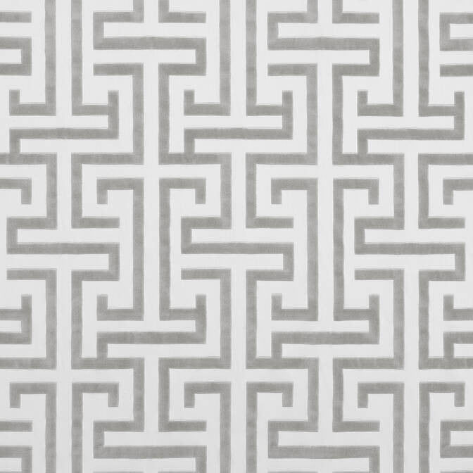 Ming Trail Grey W775475 by Thibaut Fabric Thibaut Fabric Ming Trail Grey W775475Fabric Dynasty Fabric Book 100% Cotton INDIA </p><p>Repeat: V: 20.5 54 - Fabric Carolina -