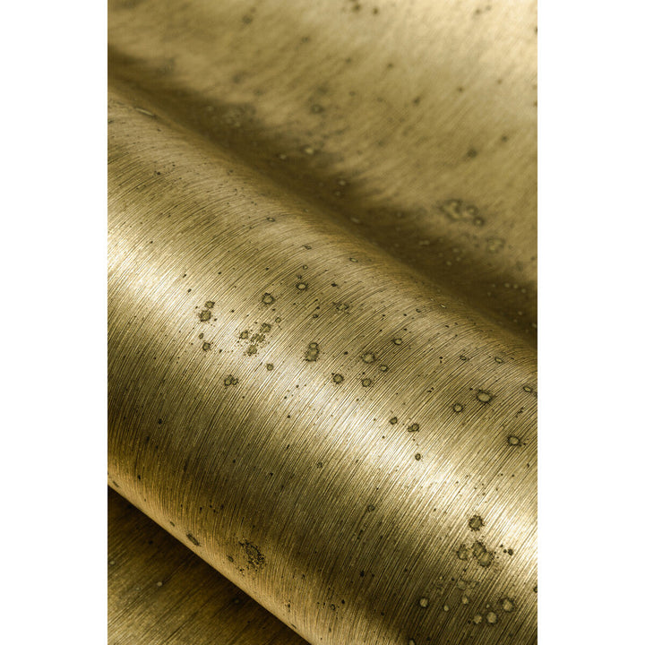 Aurora Aged Brass by Winfield Thybony Wallcovering Winfield Thybony Wallcovering Aurora Aged BrassWallcovering WINFIELD THYBONY METALLIC TEXTURES METALLIC FOIL ON NON WOVEN - 100% United States </p><p>Repeat: H: 0, V: 0 36 - Fabric Carolina -