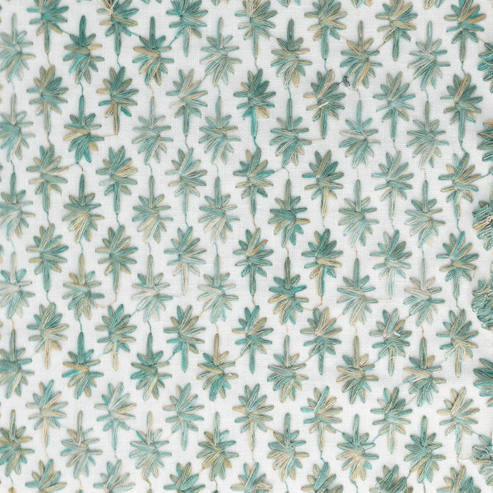 Wyckwood 3 Seacrest by Stout Fabric Stout Fabric Wyckwood 3 SeacrestFabric RAINBOW LIBRARY GLACIER/LAGOON INDIA </p><p>Repeat: H: 1.125, V: 1.250 52 in - Fabric Carolina -