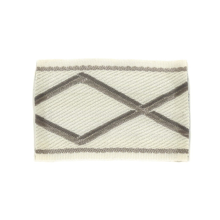 Yakima 4 Grey by Stout Trim Stout Trim Yakima 4 GreyTrim METROPOLITAN TRIM 52%SVI 48%POL CHINA </p><p>Repeat: H: 2.750, V: 0.000 2.25 in - Fabric Carolina -