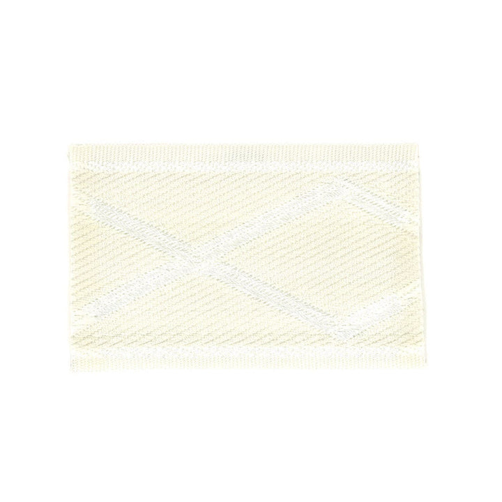 Yakima 5 Natural by Stout Trim Stout Trim Yakima 5 NaturalTrim METROPOLITAN TRIM 52%SVI 48%POL CHINA </p><p>Repeat: H: 2.750, V: 0.000 2.25 in - Fabric Carolina -