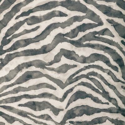 ZIGBY.1121.0 by Kravet Fabric Kravet Fabric ZIGBY.1121.0Fabric POLYESTER - 100% China </p><p>Repeat: H: 27, V: 25.25 54 - Fabric Carolina -