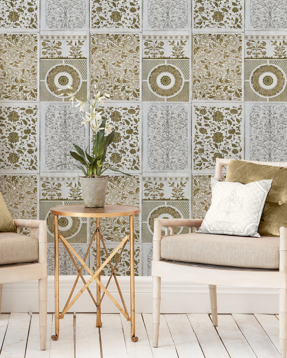 Chinese Pattern Brown Premium wallpaper by Mind the Gap (WP20052), view 2