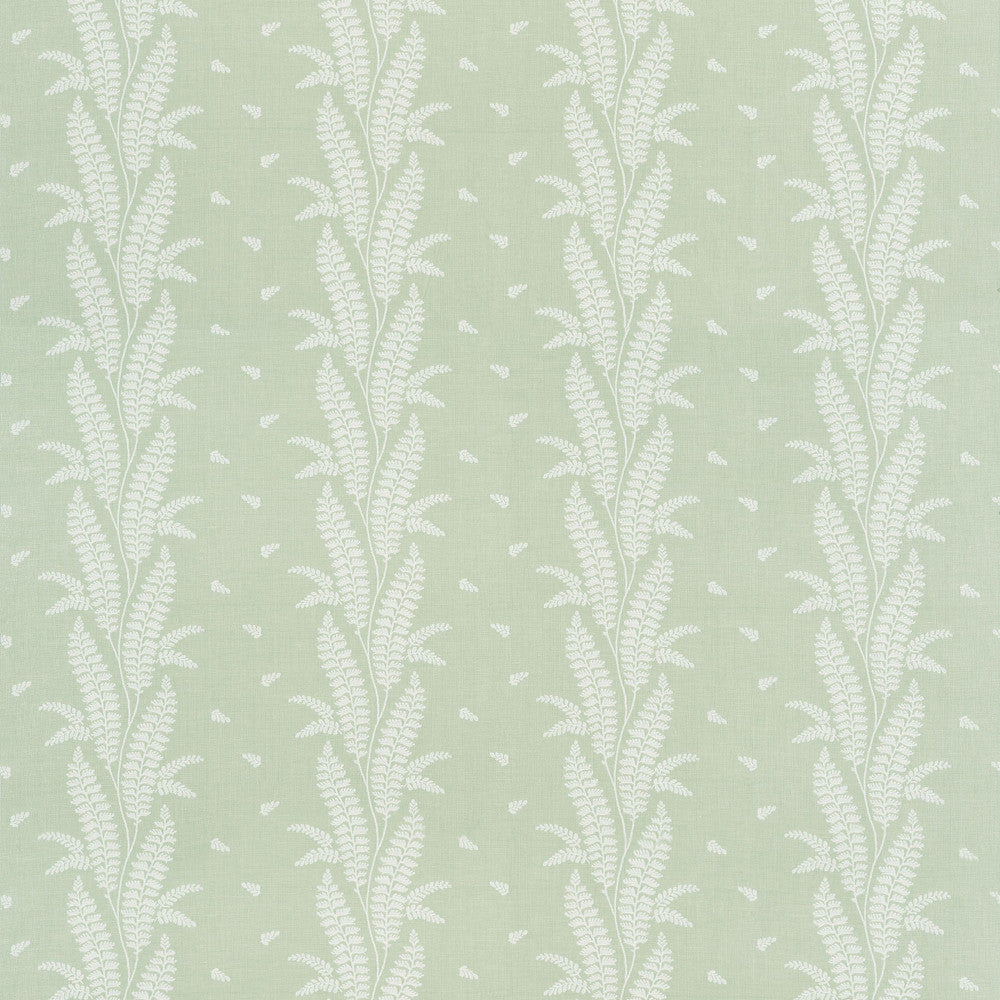 Ensbury Fern Green AW57826 by Anna French Fabric Anna French Fabric Ensbury Fern Green AW57826Fabric Bristol </p><p>Repeat: V: 7.00" (17.78 cm) 54.00" (137.16 cm) - Fabric Carolina -