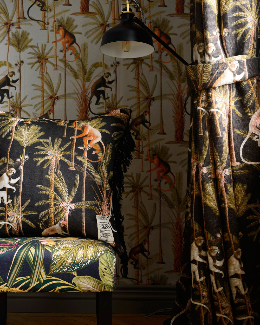 Barbados Anthracite linen fabric by Mind the Gap (FB00001), view 3