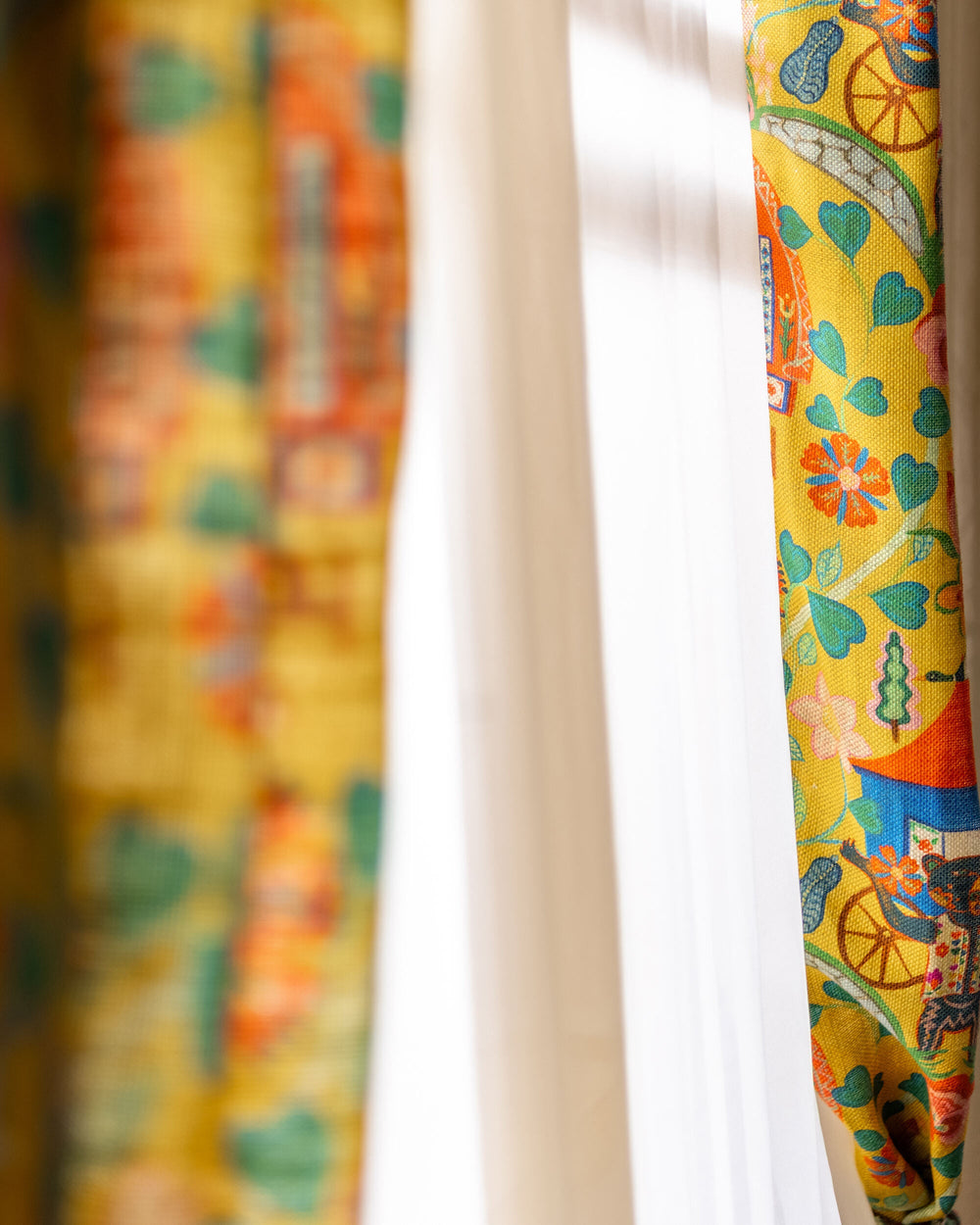 GYPSY FAIRYTALE Lemon Linen (FB00181) by Mind The Gap | FB00181 | TRANSYLVANIAN RHAPSODY | Blue, Green, Yellow, Red, Soft Pink | Meter | 140(±5%)x100 | (W)34 x (L)47.5cm / (W)13.3 x (L)18.7 in | Stonewashed | 100% Linen | Fabric Carolina | https://www.fabriccarolina.com/