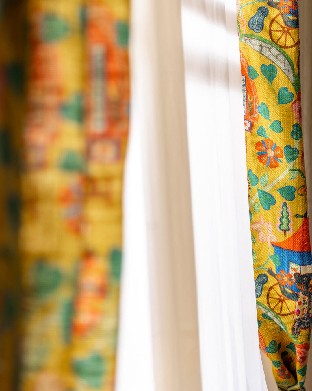 GYPSY FAIRYTALE Lemon Linen (FB00181) by Mind The Gap | FB00181 | TRANSYLVANIAN RHAPSODY | Blue, Green, Yellow, Red, Soft Pink | Meter | 140(±5%)x100 | (W)34 x (L)47.5cm / (W)13.3 x (L)18.7 in | Stonewashed | 100% Linen | Fabric Carolina | https://www.fabriccarolina.com/