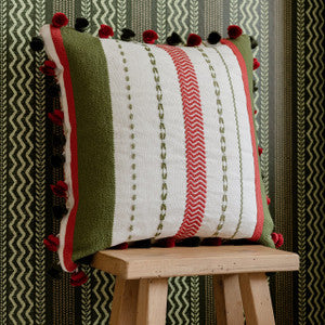 Mind the Gap Pillow Mind The Gap HANDWERKLICH Cushion (LC40201)