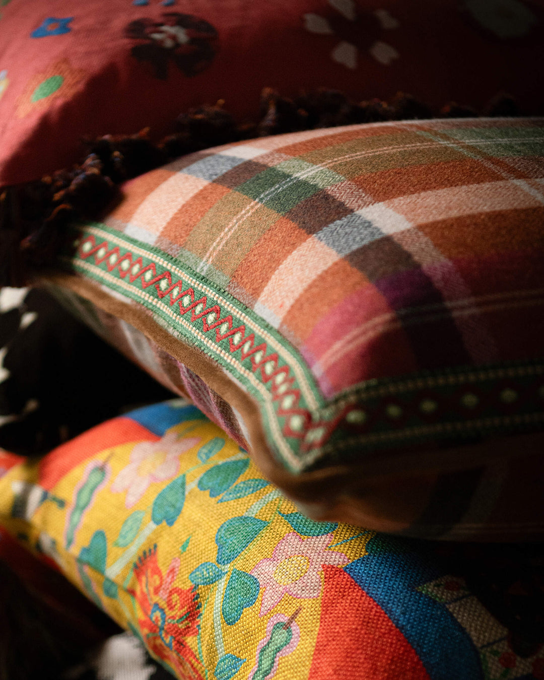 KERSCHDORF Plaid Carrot cushion (LC40282) by Mind The Gap | LC40282 | TRANSYLVANIAN RHAPSODY | 50 x 50 cm / 20 x 20 in | Taupe, Green, Pink, Orange | Leather piped edge | Duck feather | 60% Wool, Other Fibers, 15% Polyester | Fabric Carolina | https://www.fabriccarolina.com/
