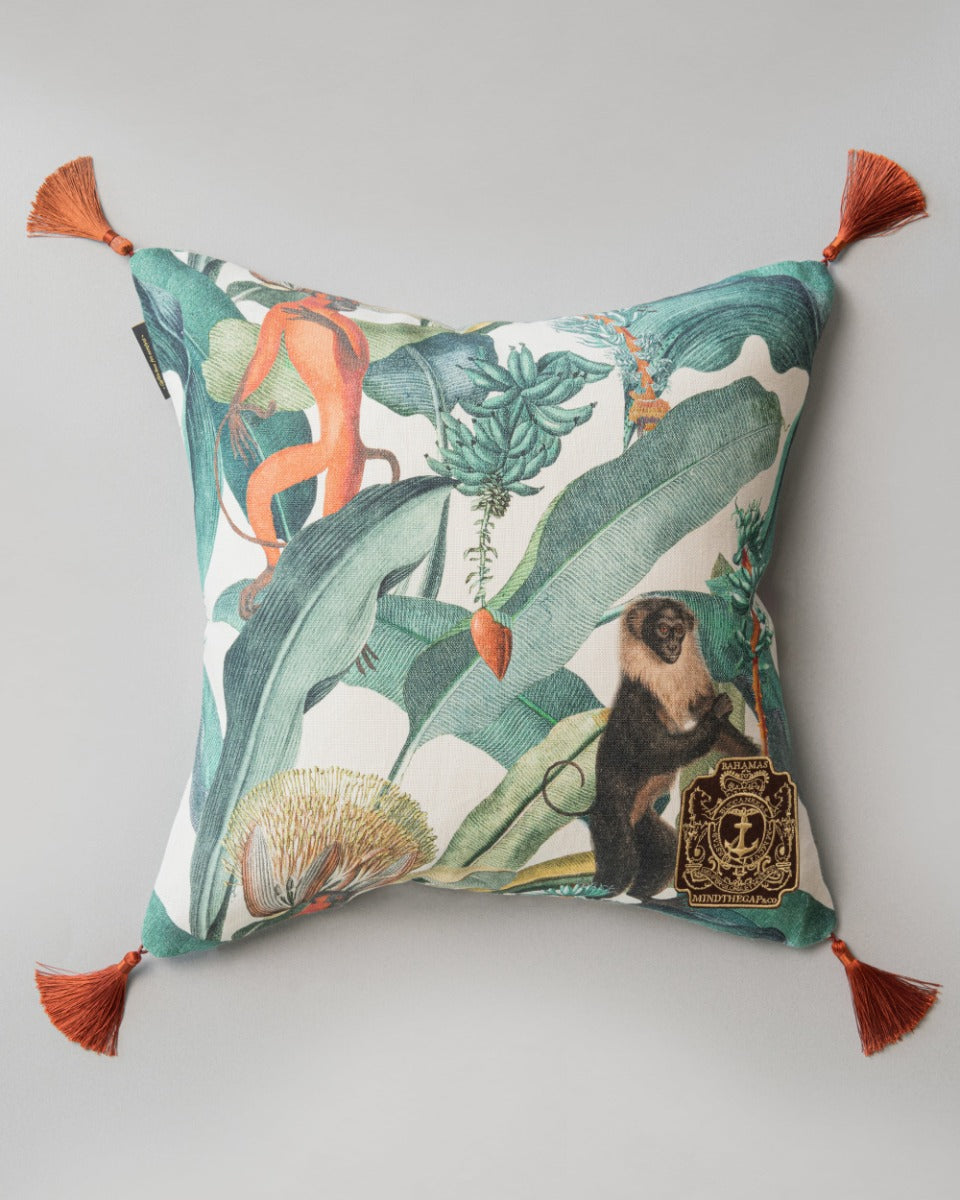 Bermuda linen pillow by Mind the Gap (LC40005), front