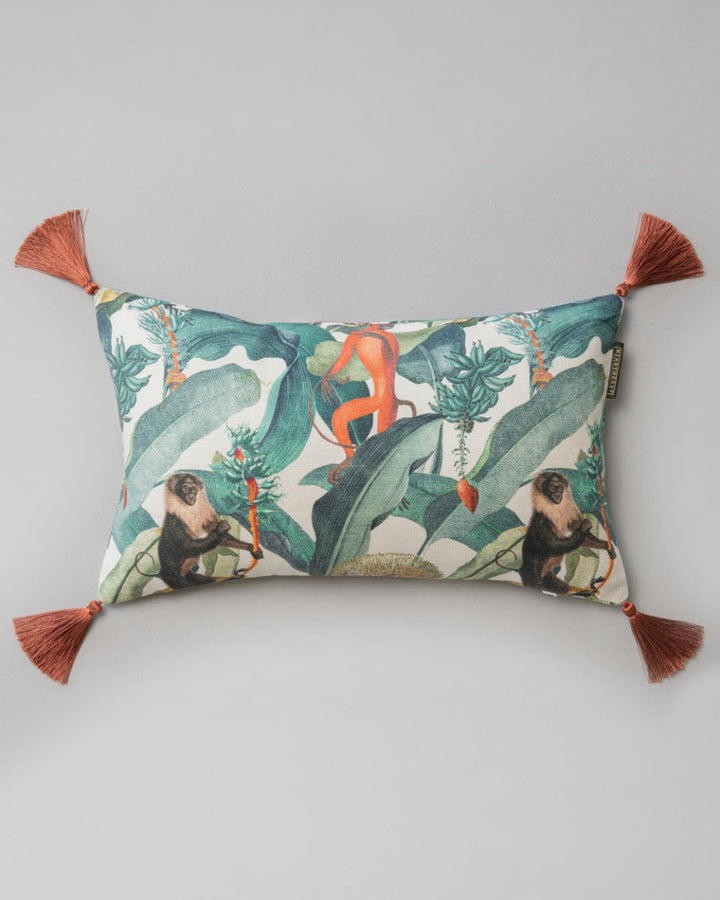 Bermuda linen pillow by Mind the Gap (LC40026), view 2