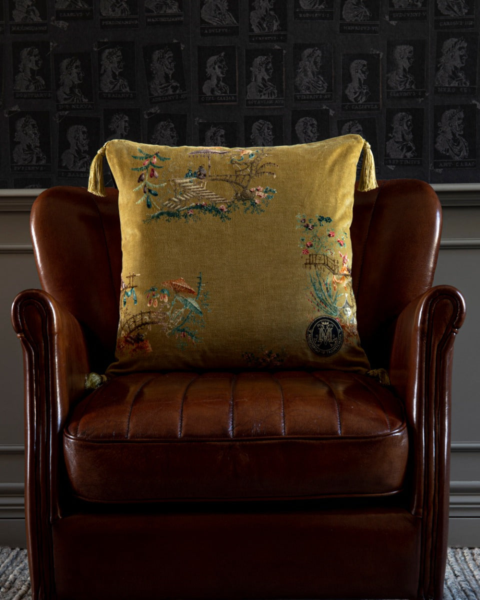 Chinoiserie velvet pillow by Mind the Gap (LC40054), view 3
