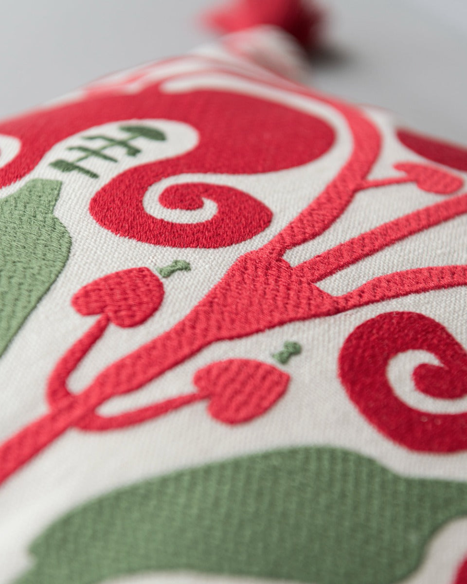 Transylvanian Suzani linen embroidered pillow by Mind the Gap (LC40083), view 5