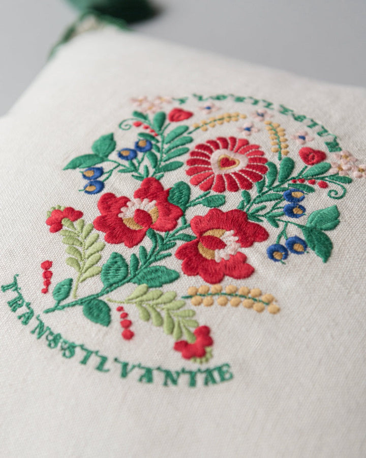 Transsilvaniae Florilegium linen embroidered pillow by Mind the Gap (LC40084), view 3
