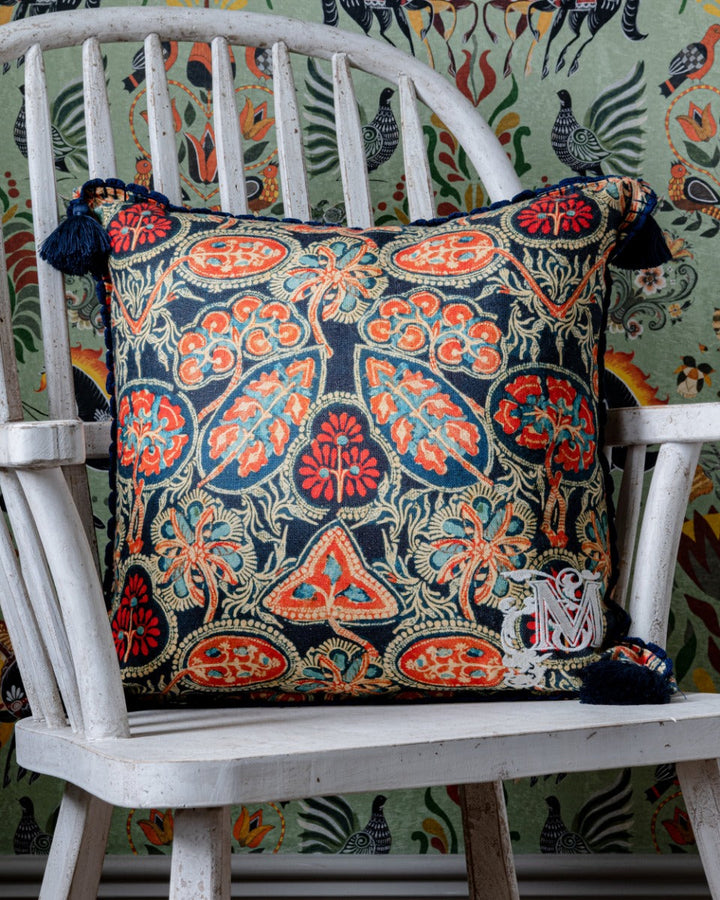 Heirloom linen pillow by Mind the Gap (LC40088), view 5