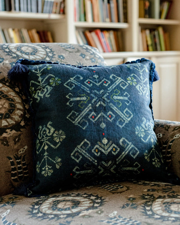 Roots linen pillow by Mind the Gap (LC40089), view 5